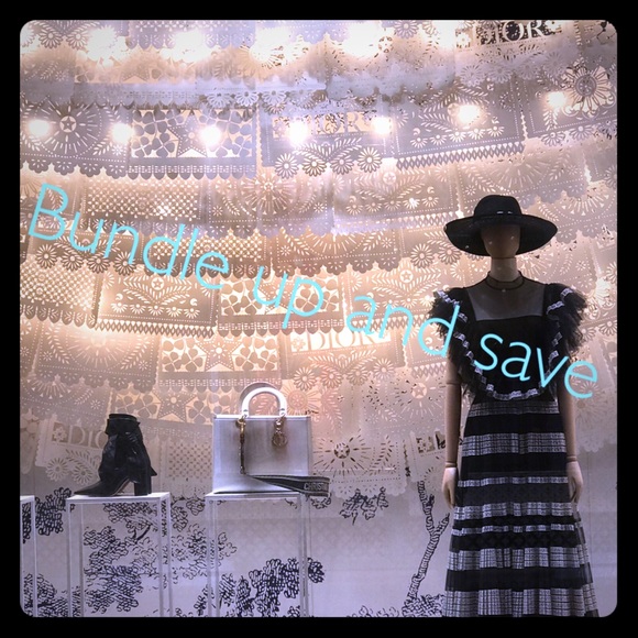 30% off Bundles 🕶️L O O K - Picture 1 of 3